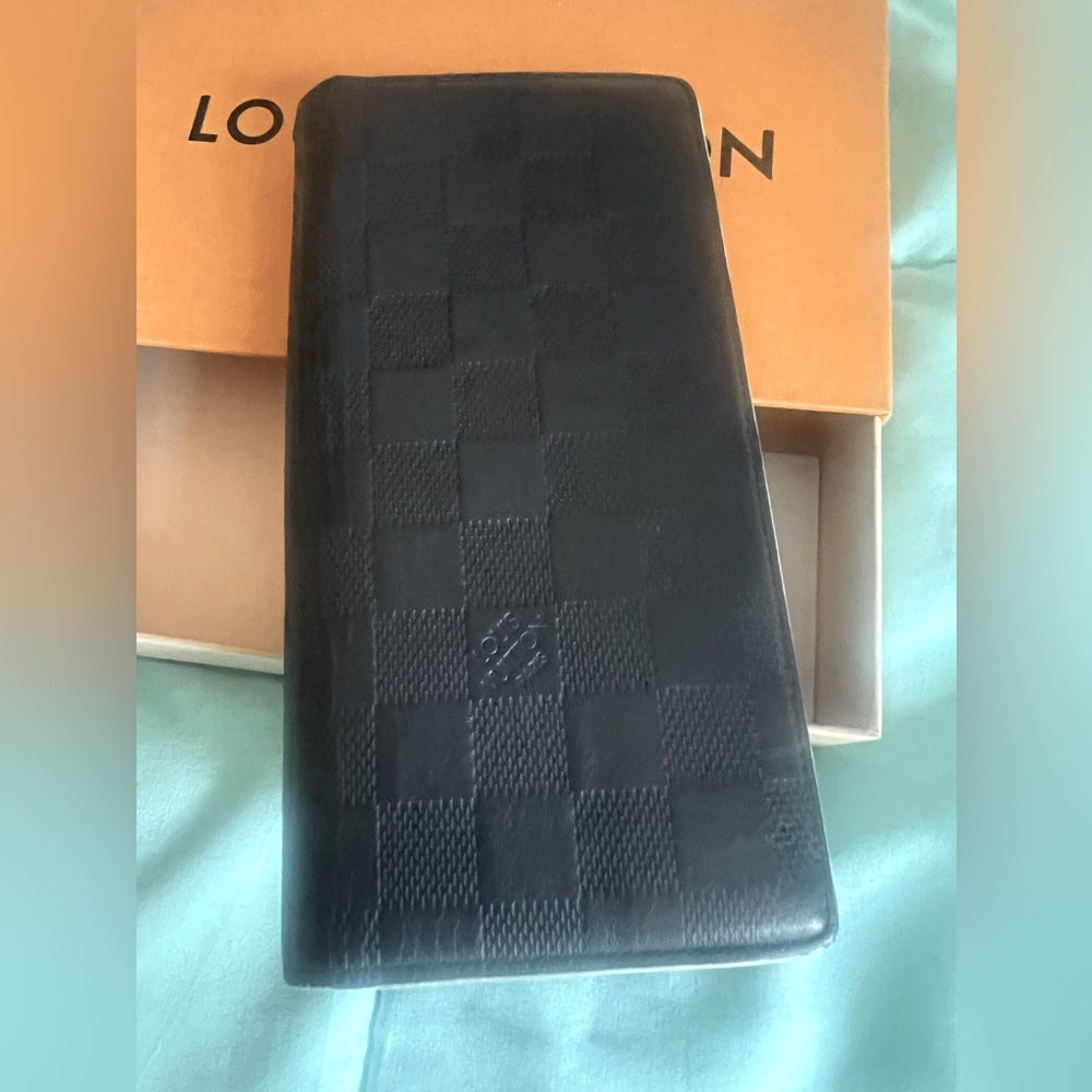 Louis Vuitton Brazza Organizer Wallet Navy